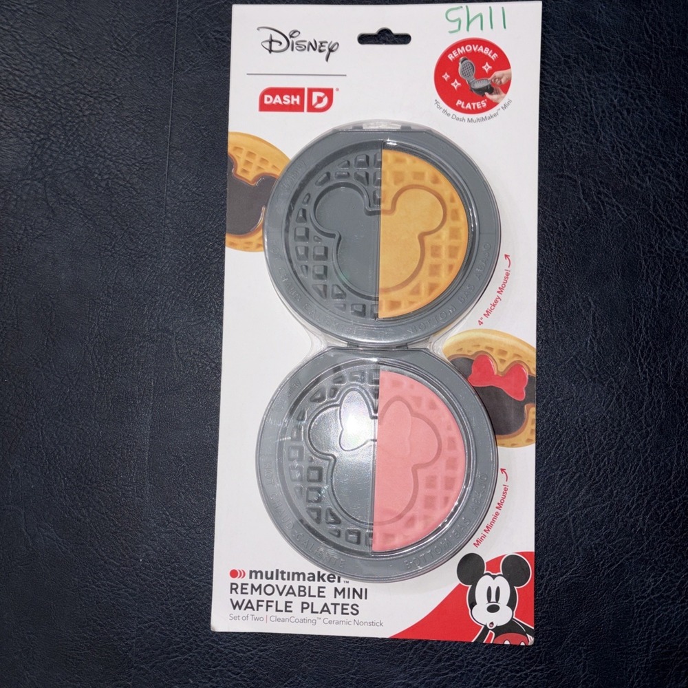 Dash Disney (2)Mickey & Minnie Mouse MultiMaker Removable Mini Waffle Plates NEW